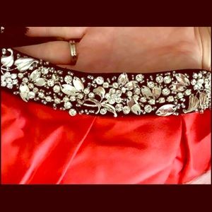 Beautiful Red and black prom/formal dress size xs